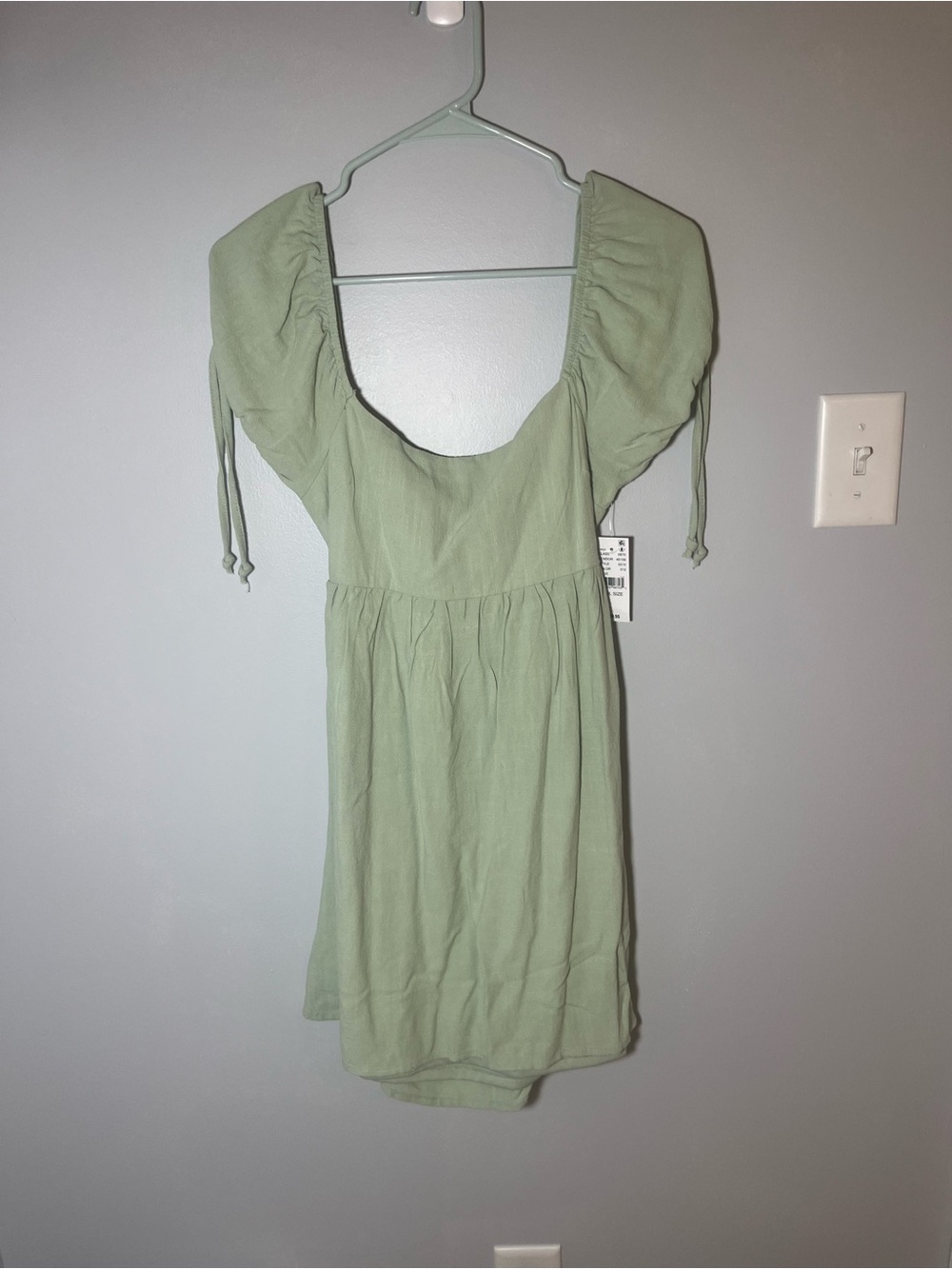 NWT Pacsun Green Puff Sleeve Mini Dress